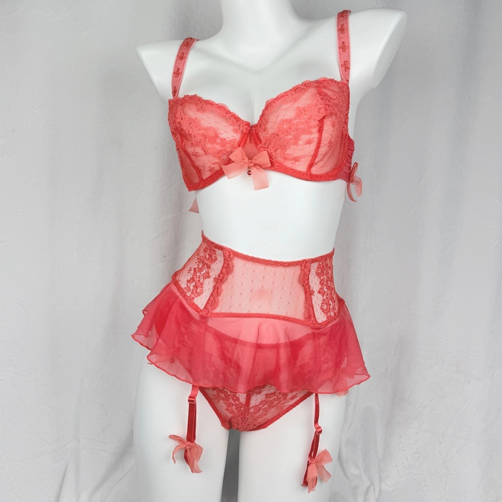 Vintage Aubade French Coquette Boudoir Luxury Lace Lingerie Set‎ Coral 34D